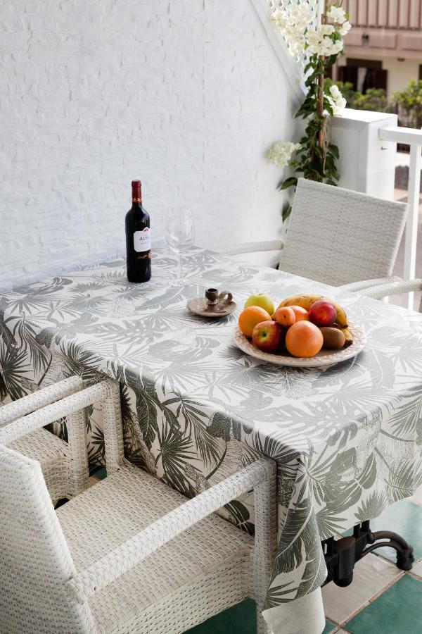 Apartamento 78 Arona  Buitenkant foto